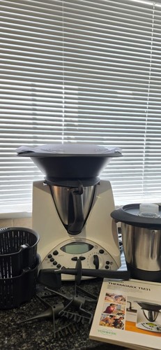 Thermomix with extras - tm,